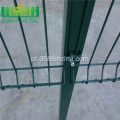 Malowany proszkowo Triangle Curved Metal Fencing